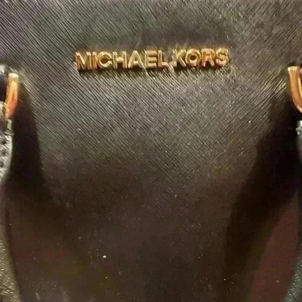 $498 Retail Michael Kors MD DOME Like NEW‎ Beautiful Authentic - Picture 5 of 5
